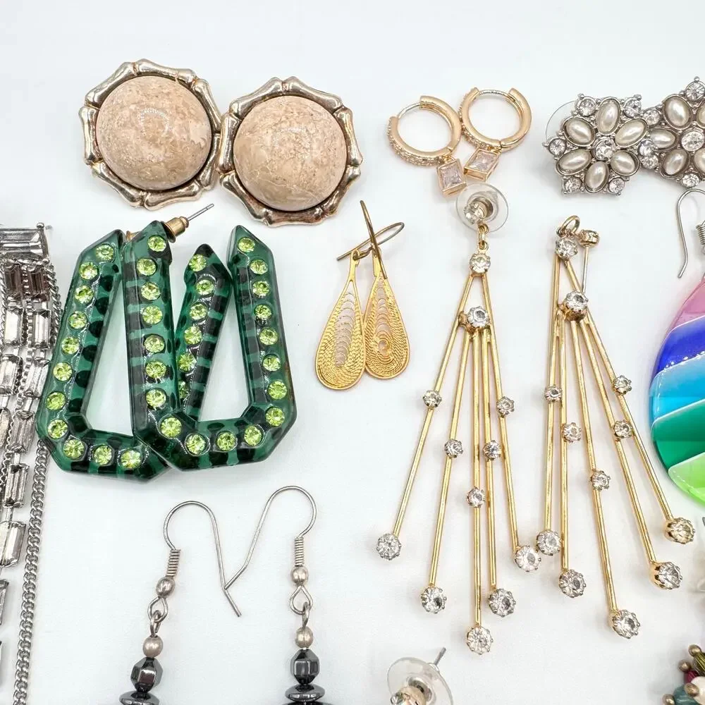 20 Pair Pierced Costume Jewelry Earring Lot Mixed Styles Vintage To Now Reseller
